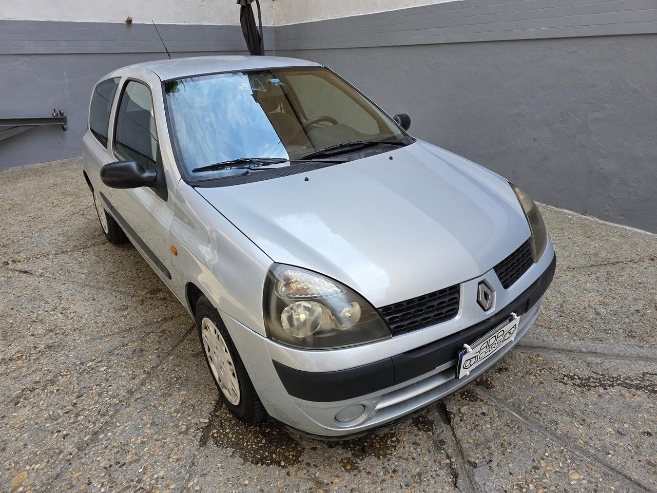 RENAULT CLIO - UNICO PROPRIETARIO