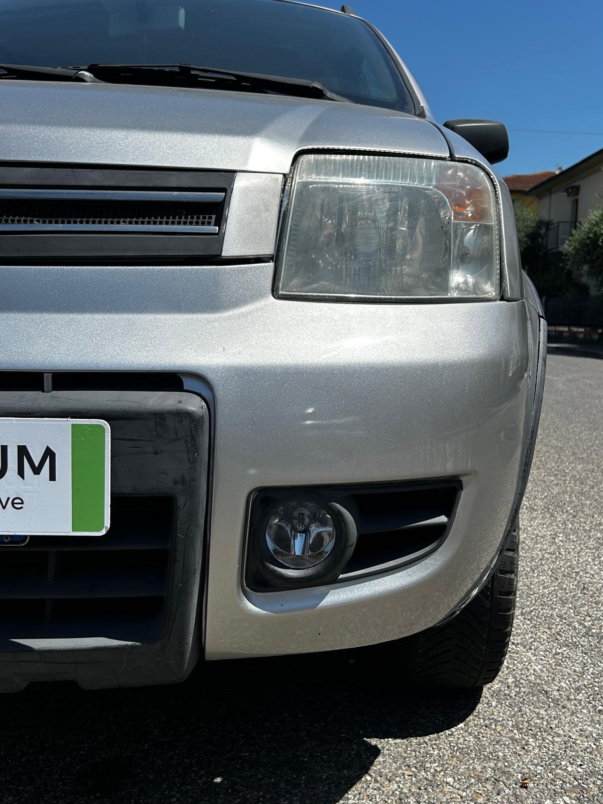 Fiat Panda 4x4 1.2cc climbing