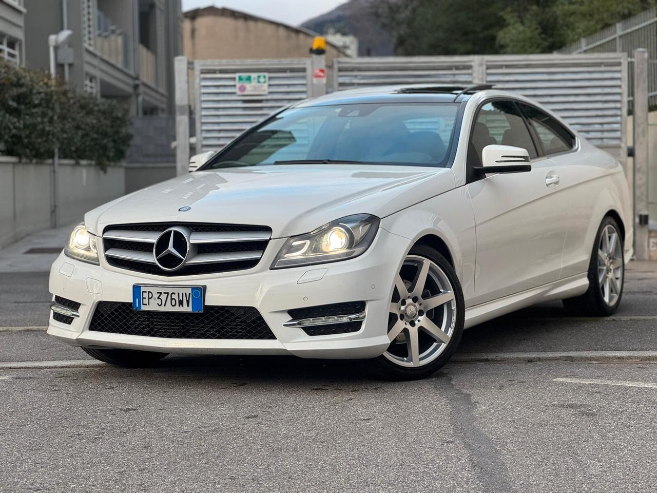 Mercedes-benz C 250 BlueEFFICIENCY Coupé Avantgarde