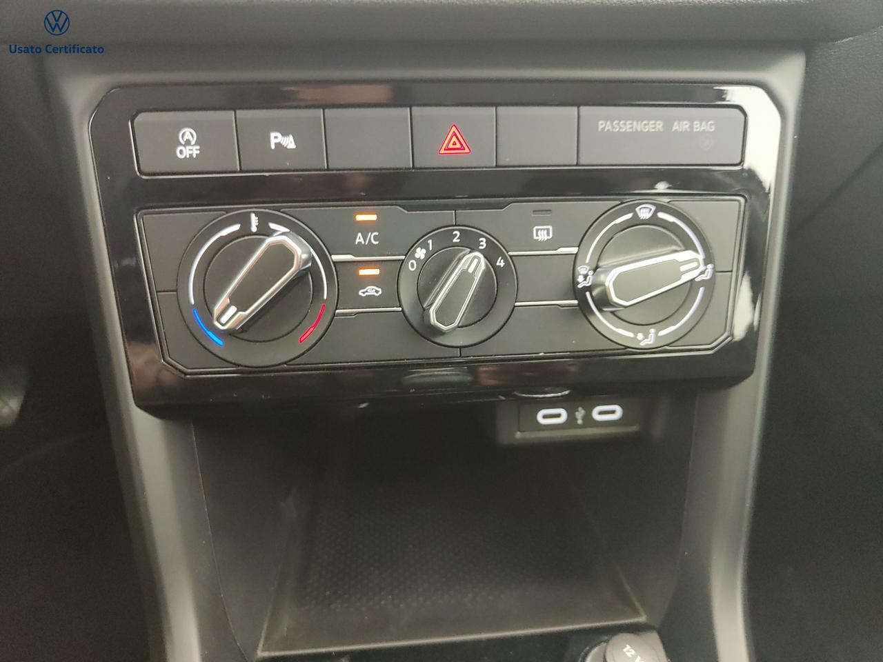 VOLKSWAGEN T-Cross - T-Cross 1.0 TSI Style BMT