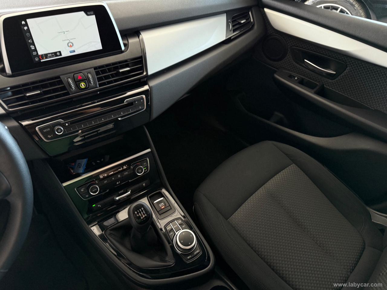 BMW 216d Active Tourer Business