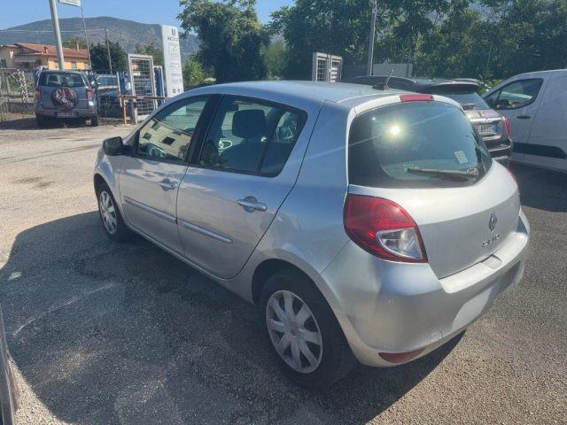 RENAULT Clio 1.2 16V 5 porte Confort