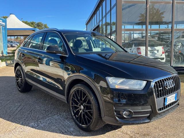 Audi Q3 2.0 TDI Quattro S tronic 140CV