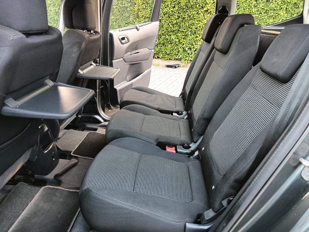 PEUGEOT 5008 1.6 VTI 120CV Family... 7 POSTTI .GPL VALIDO FINE DELL 2031... CELL 320 147 1147 WUATSAPP .CELL 3276540940 WUATSAPP..PREZZO 6200€ TRATABILLE