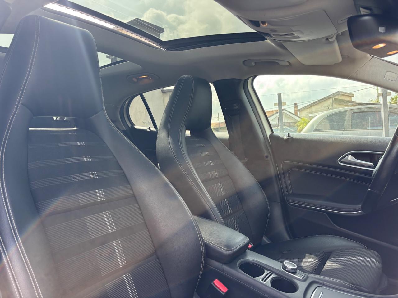 Mercedes-benz GLA 200 d Automatic Sport
