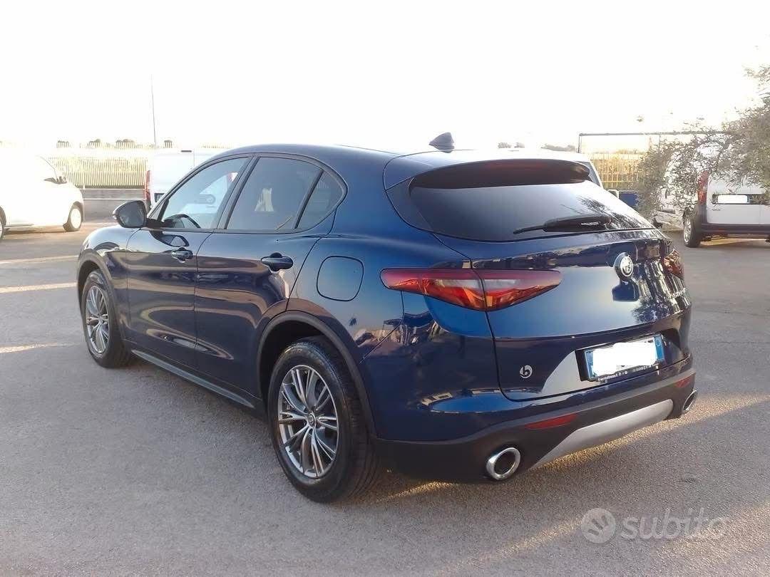 Alfa Romeo Stelvio 2.2 Turbodiesel 210 CV AT8 Q4 Executive