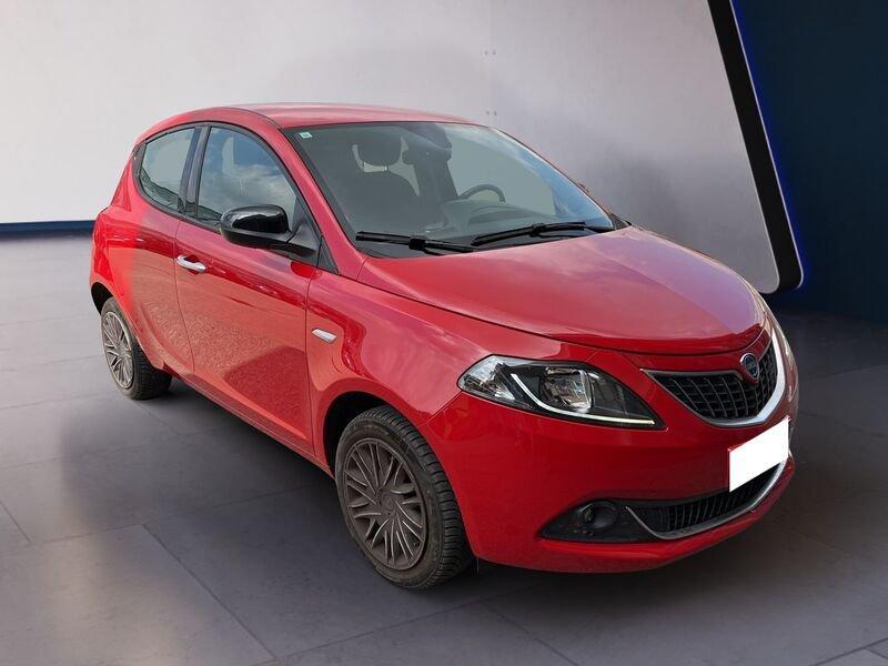 Lancia Ypsilon III 2021 0.9 t.air Silver metano 70cv