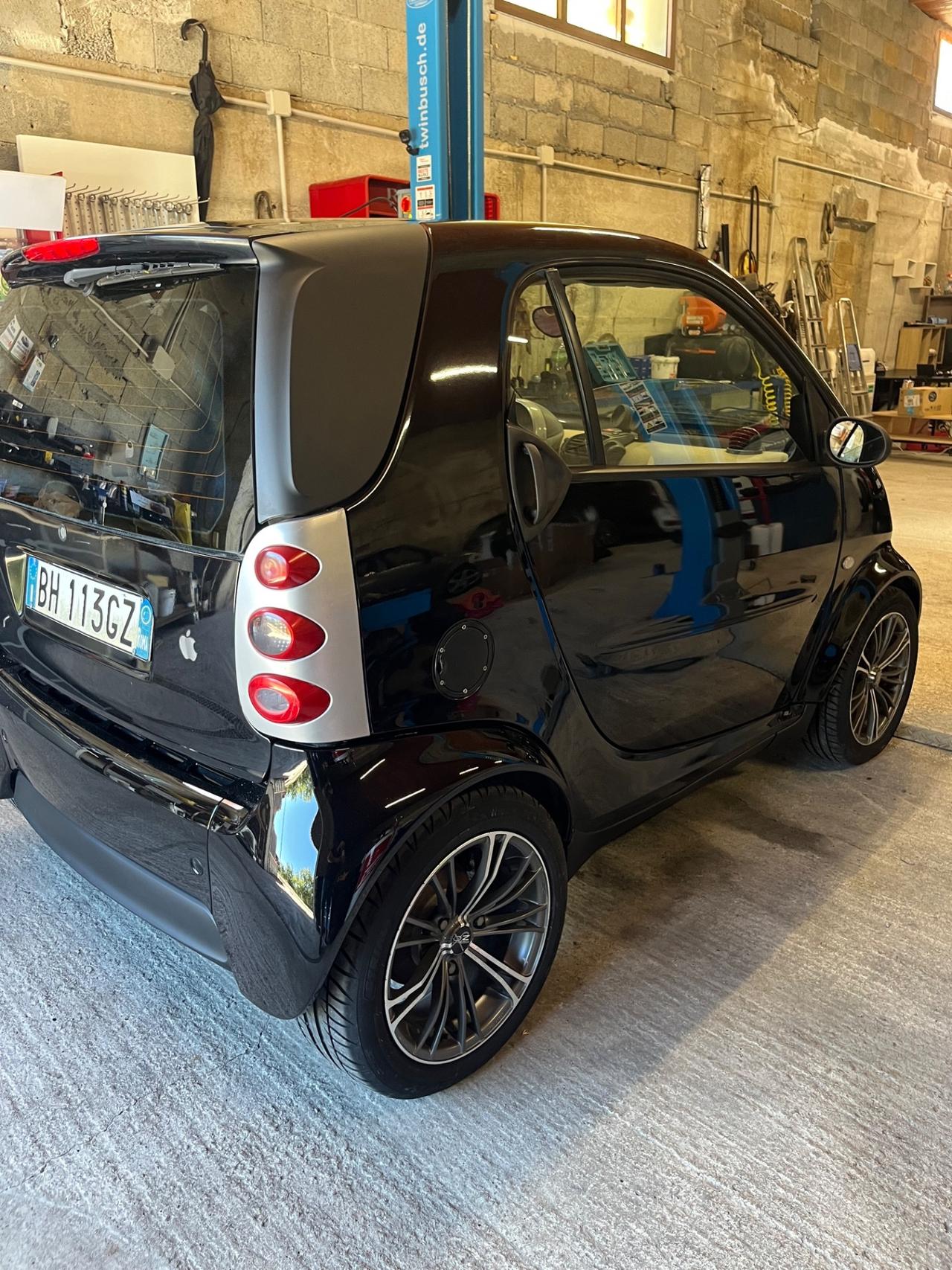Smart 600 limited edition