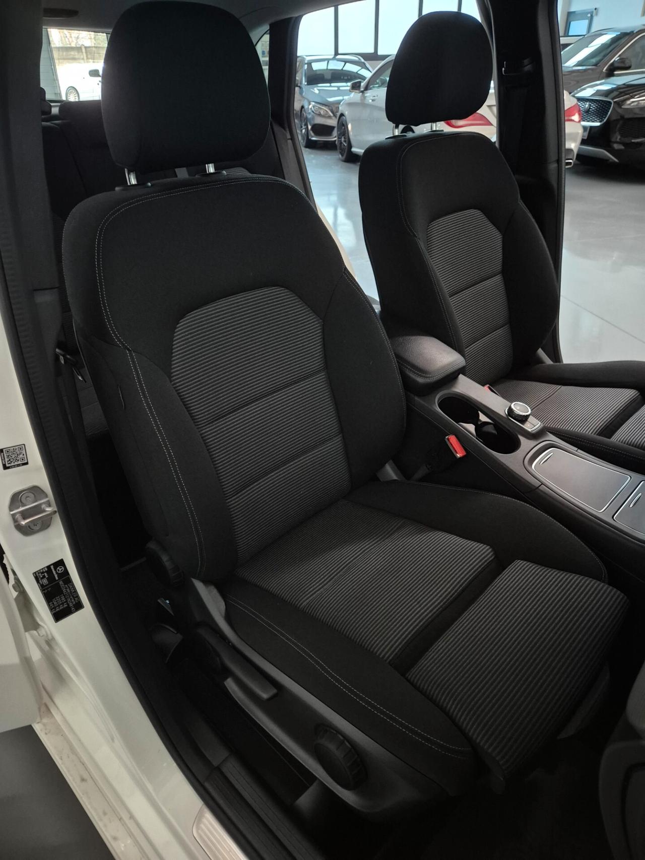 Mercedes-Benz B 180 CDI 1.5cc 109CV Automatica Premium OK Neopatentati