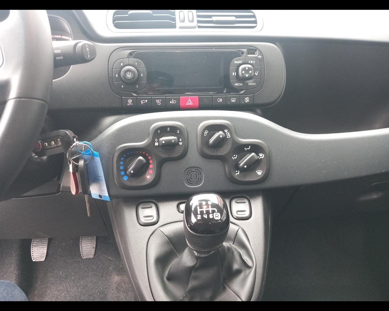 FIAT PANDA - Panda 1.0 FireFly S&S Hybrid Easy