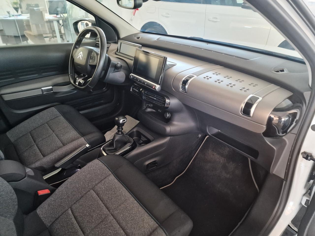 Citroen C4 Cactus BlueHDi 100 Shine