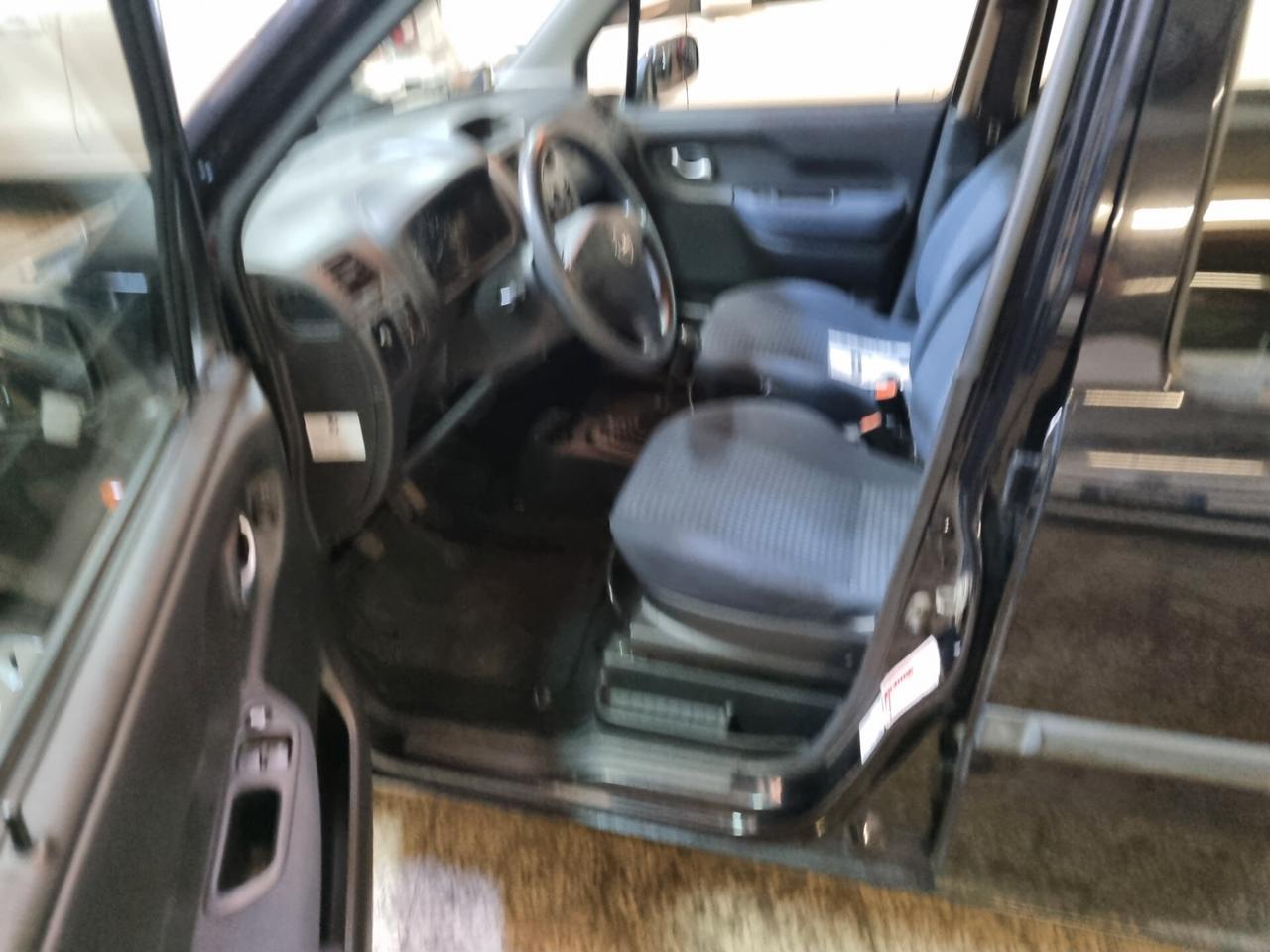 Opel Agila 1.2 16V Club