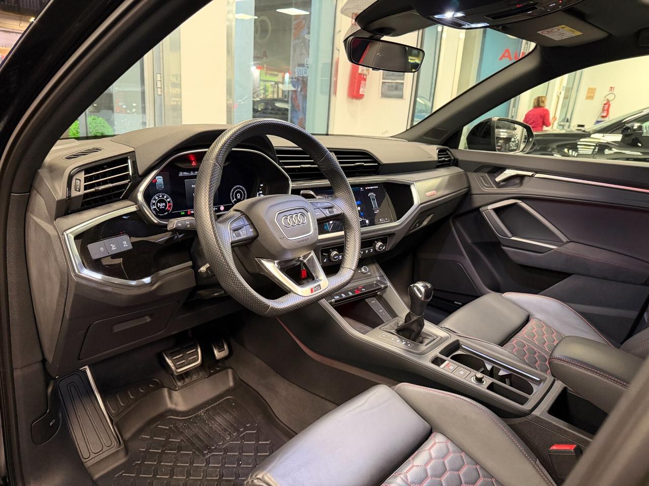 Audi RSQ3 SPB quattro S tronic