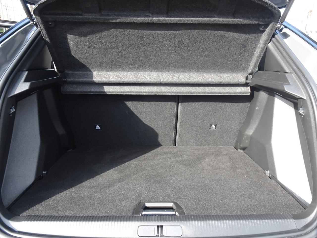 Peugeot 2008 BlueHDi 130 GT