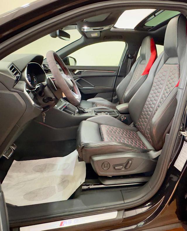 AUDI RS Q3 SPB quattro S tronic