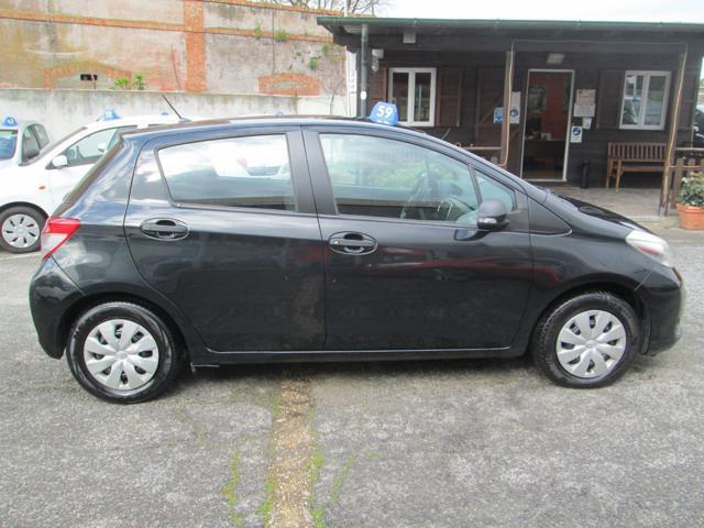 TOYOTA Yaris 1.0 5 porte Lounge Ecologica