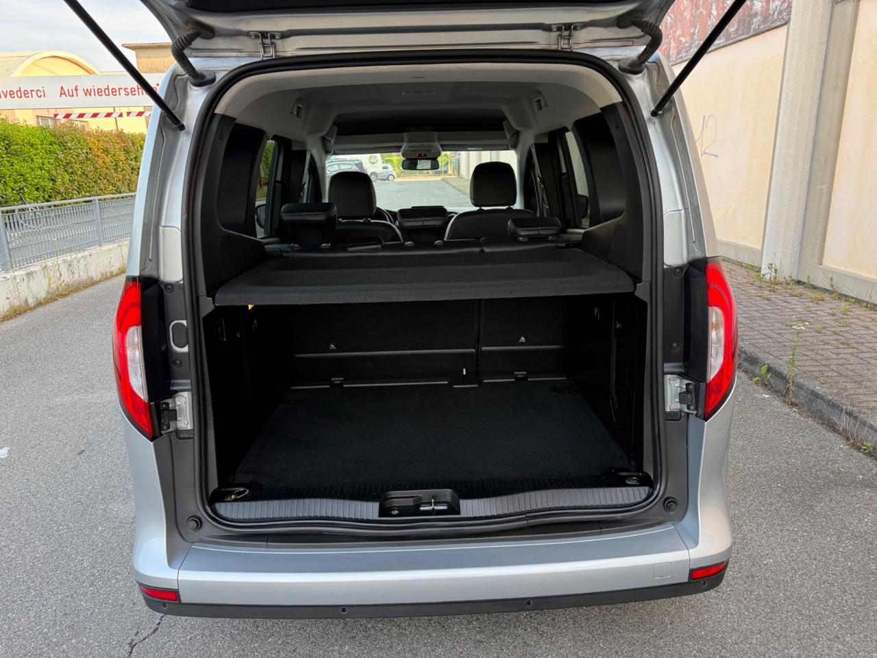 Mercedes-benz Classe T 180d Premium