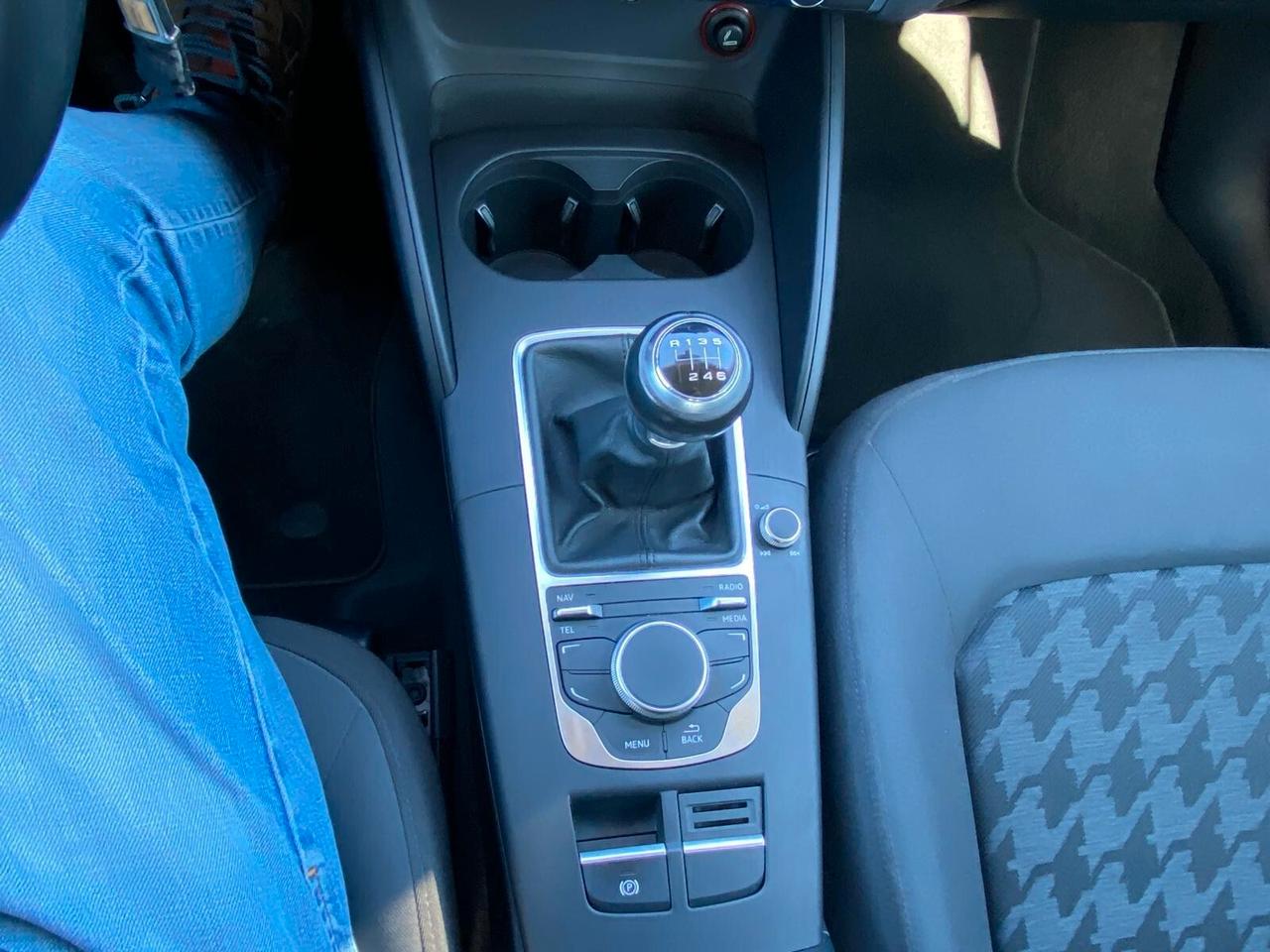 Audi A3 SPB 1.6 TDI clean diesel Business