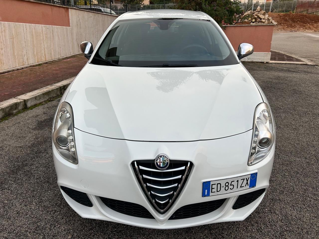 Alfa Romeo Giulietta 1.6 JTDm garanzia 12 mesi