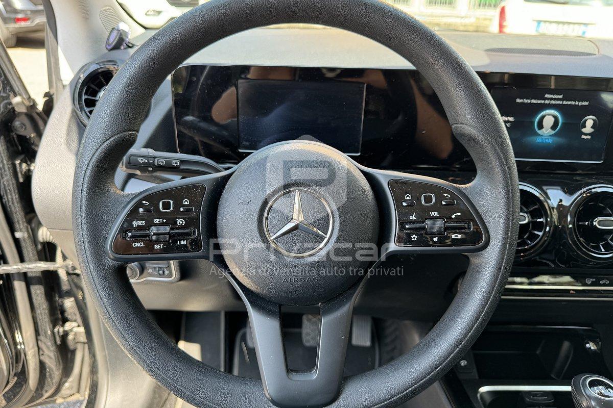 MERCEDES B 180 d Executive