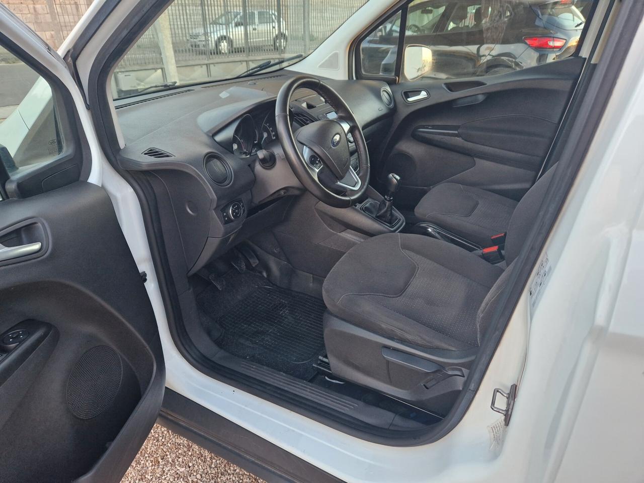 Ford Courier 1.5 dCi 95cv