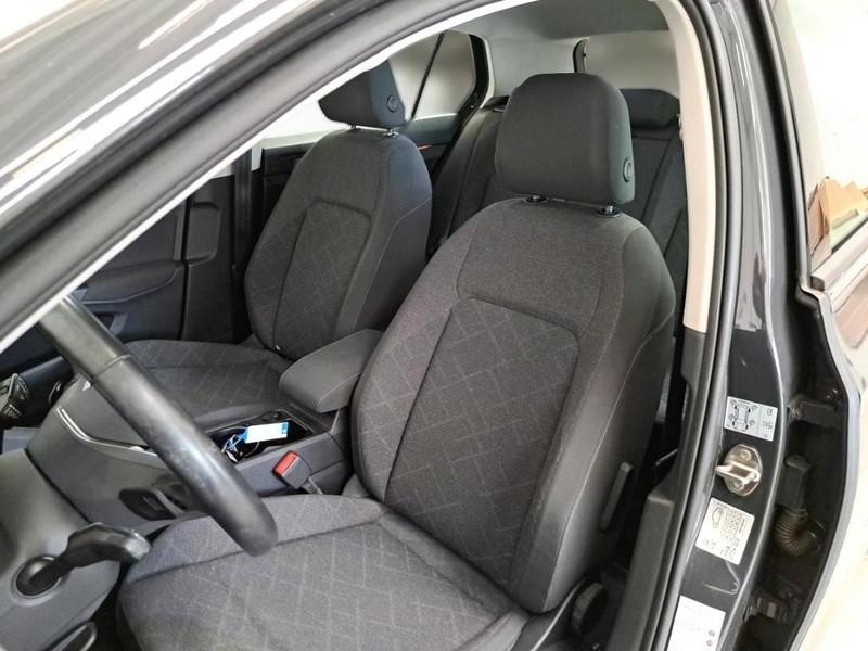 VOLKSWAGEN GOLF VIII 1.0 ETSI 81KW EVO LIFE DSG 5 PORTE BERLINA