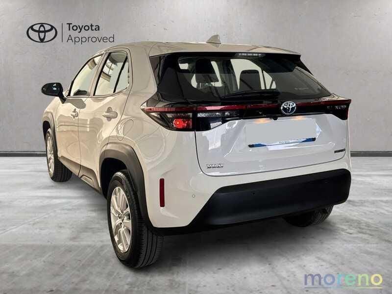 Toyota Yaris Cross 1.5h Active fwd 116cv e-cvt
