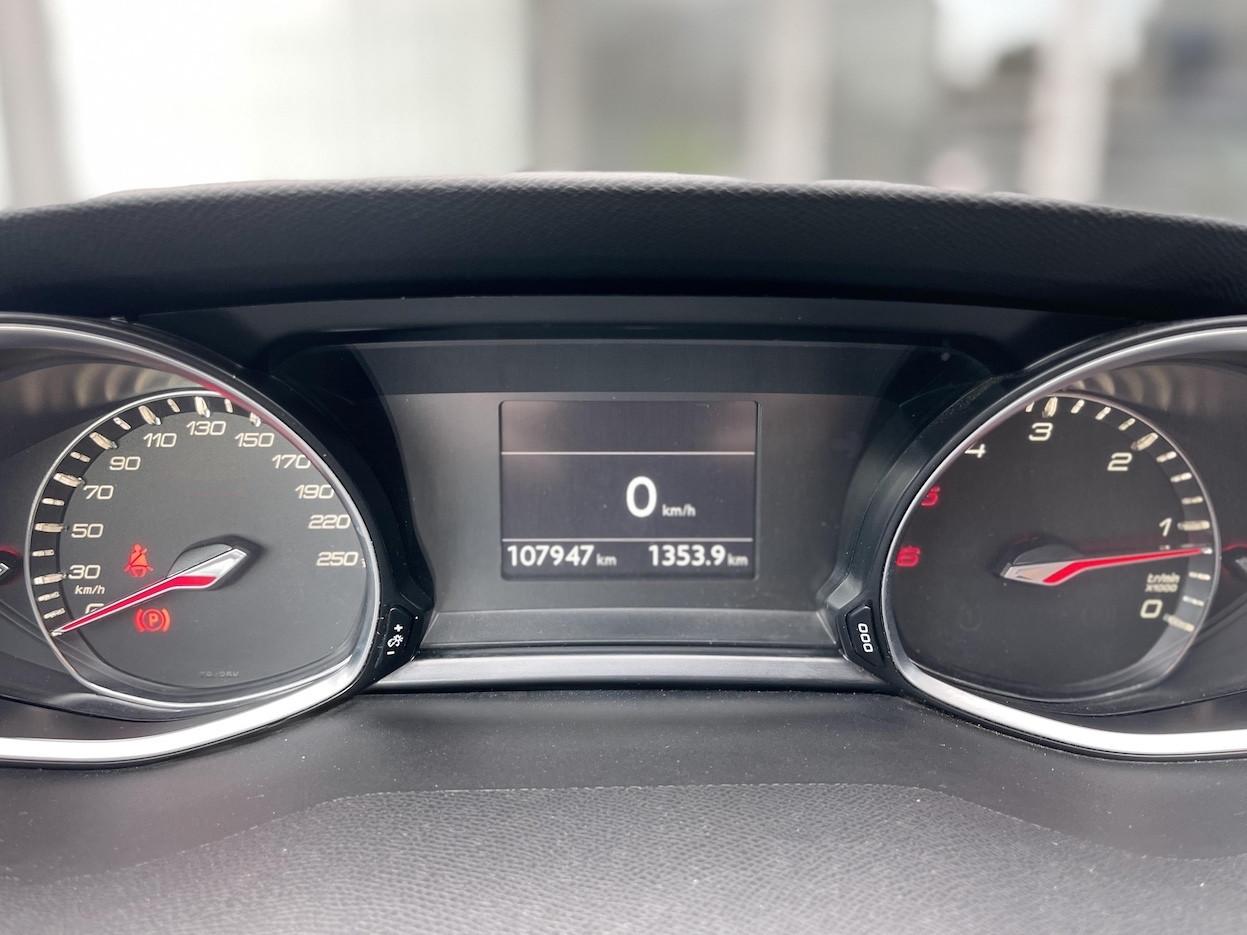 Peugeot 308 1.6 Diesel 120CV E6 Neo - 2017