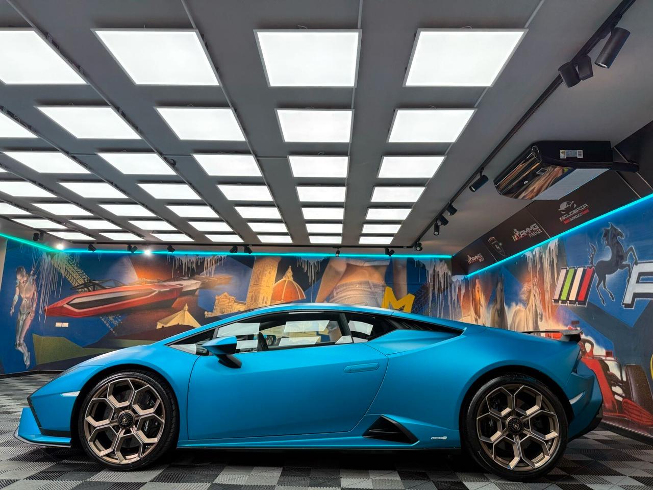 Lamborghini Huracan Coupe 5.2 Tecnica 640cv (816)