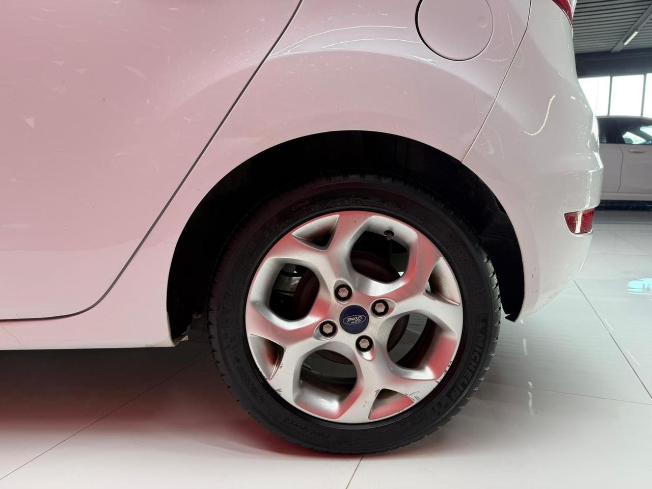 Ford Fiesta 1.2 16V 60CV 5p. Titanium OK NEOPATENTATI