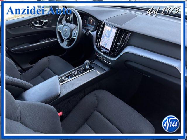 VOLVO XC60 B4 (d) AWD Geartronic Business
