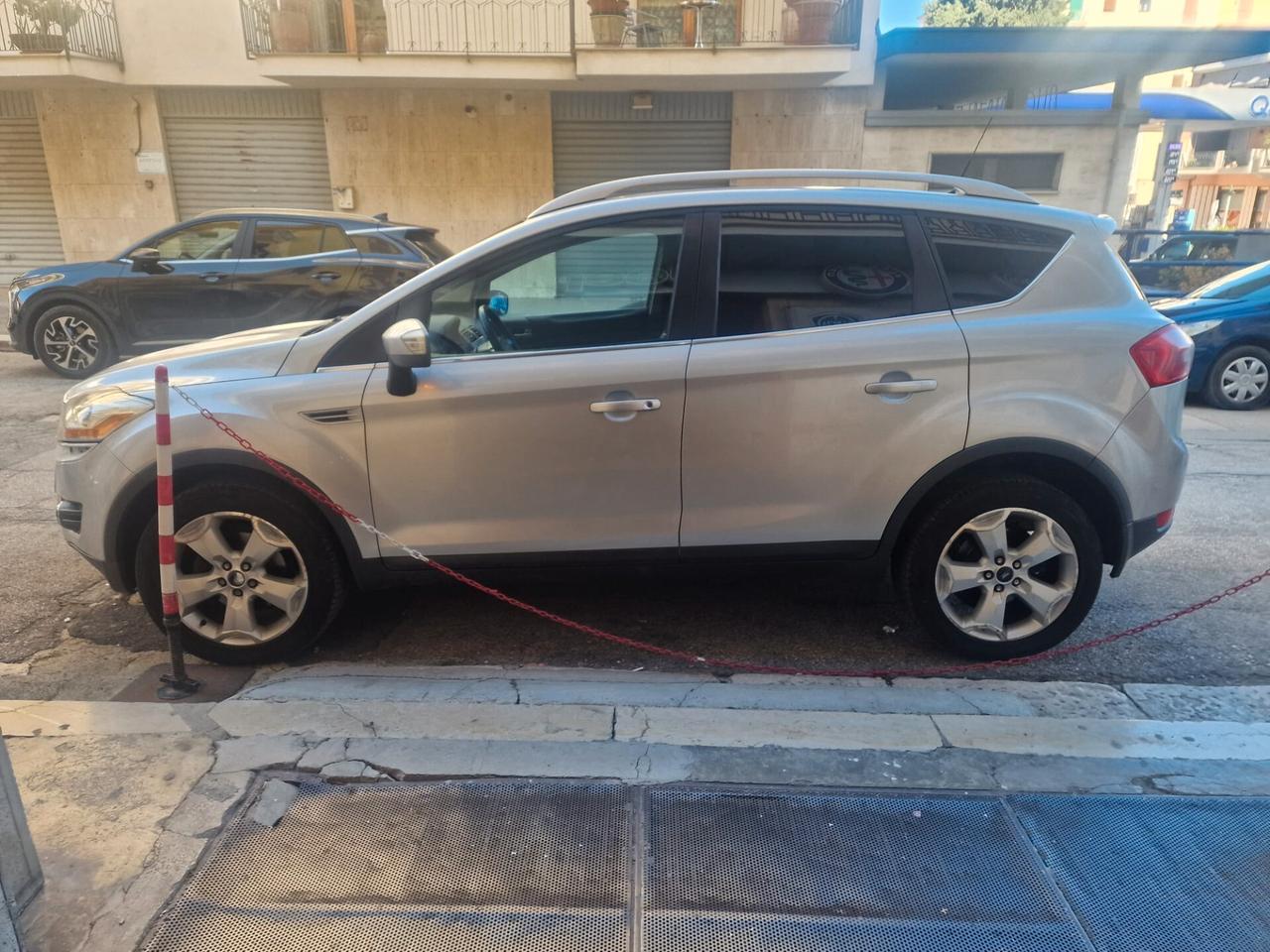 Ford Kuga 2.0 TDCi 136 CV 4WD Titanium DPF