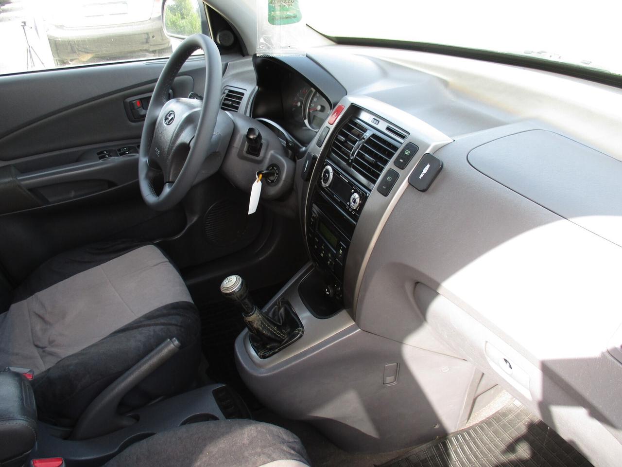 HYUNDAI TUCSON ACTIVE