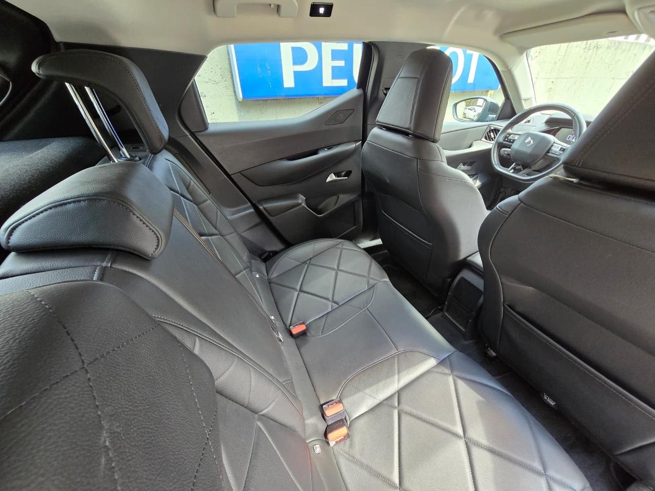 Ds DS3 3 Crossback BlueHDi 130 aut. Performance Line