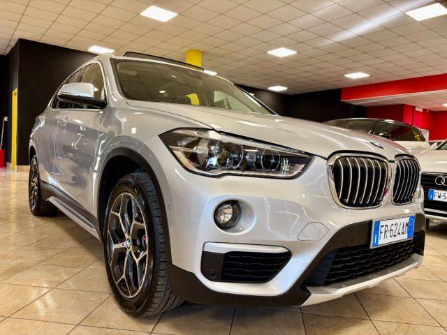 BMW X1 sDrive18i xLine TETTO PANO APRIBILE - OK NEOPATENT