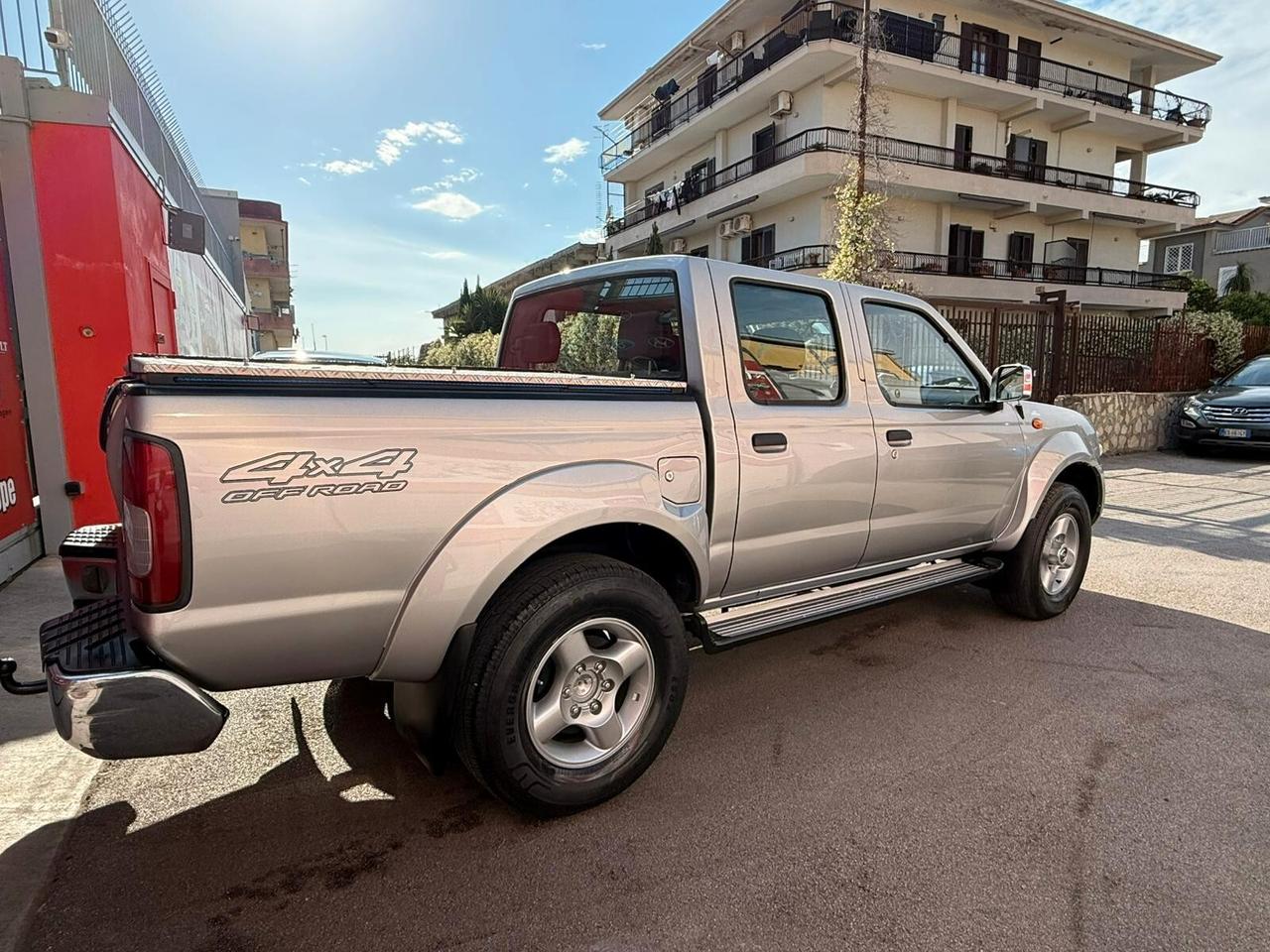 Nissan Pick-up 2.5 TD 133cv Navara - 2002
