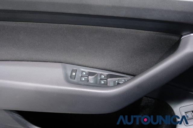 VOLKSWAGEN Passat Variant 2.0 TDI BUSINESS BLUEMOTION TECHNOLOGY