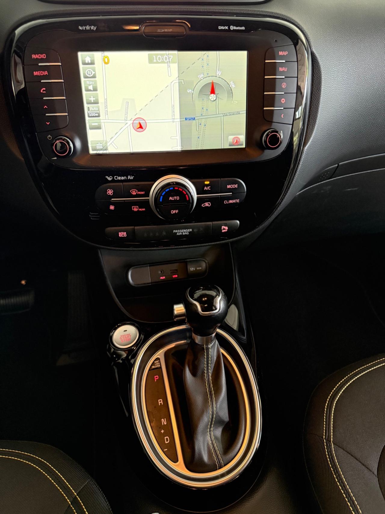 Kia Soul 1.6 crdi 16v Your 128cv AUTO ! NEOPATENTATI !!
