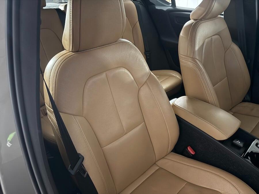 Volvo XC40 Hybrid Inscription Auto