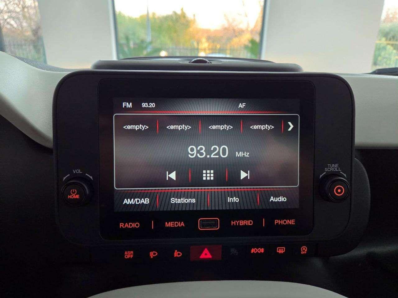 Fiat Panda 1.0 FireFly S&S Hybrid Pandina