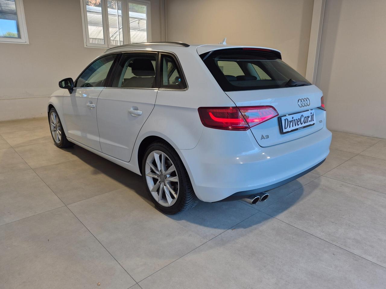 Audi A3 2.0 TDI AMBITION UNIPROPRIETARIO XENO PLUS NAVI AUDI DRIVE SELECT BLUETOOTH C.17 LAVAFARI CRUISE CONTROL