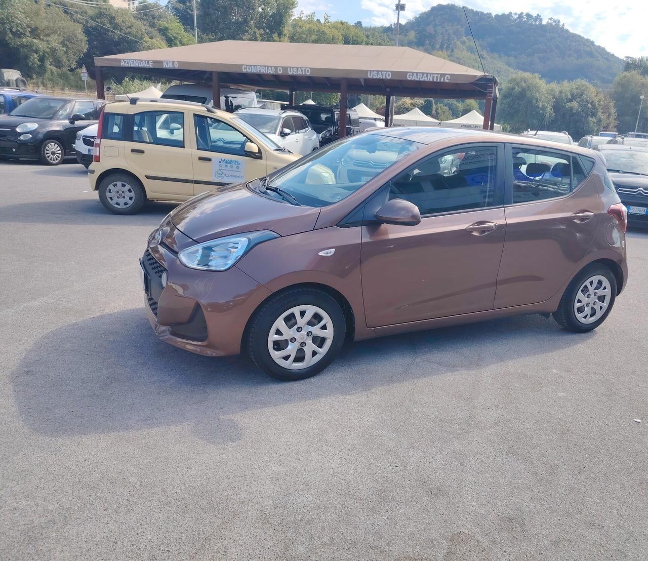 Hyundai i10 1.0 MPI Econext Advanced - NEOPATENTATI