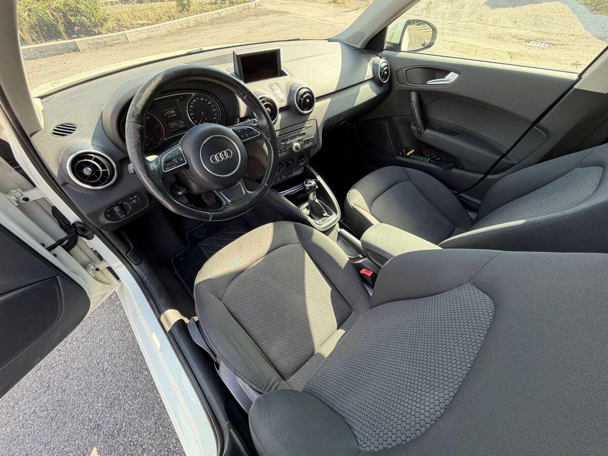 Audi A1 1.6 tdi Ambition 90cv