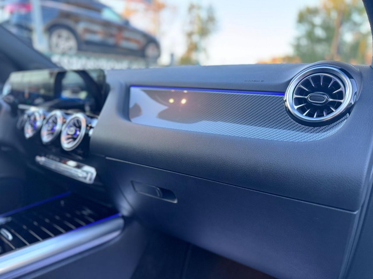 MERCEDES-BENZ GLA 250 e hybrid Sport Plug-In Hybrid218CV Tetto Panorama