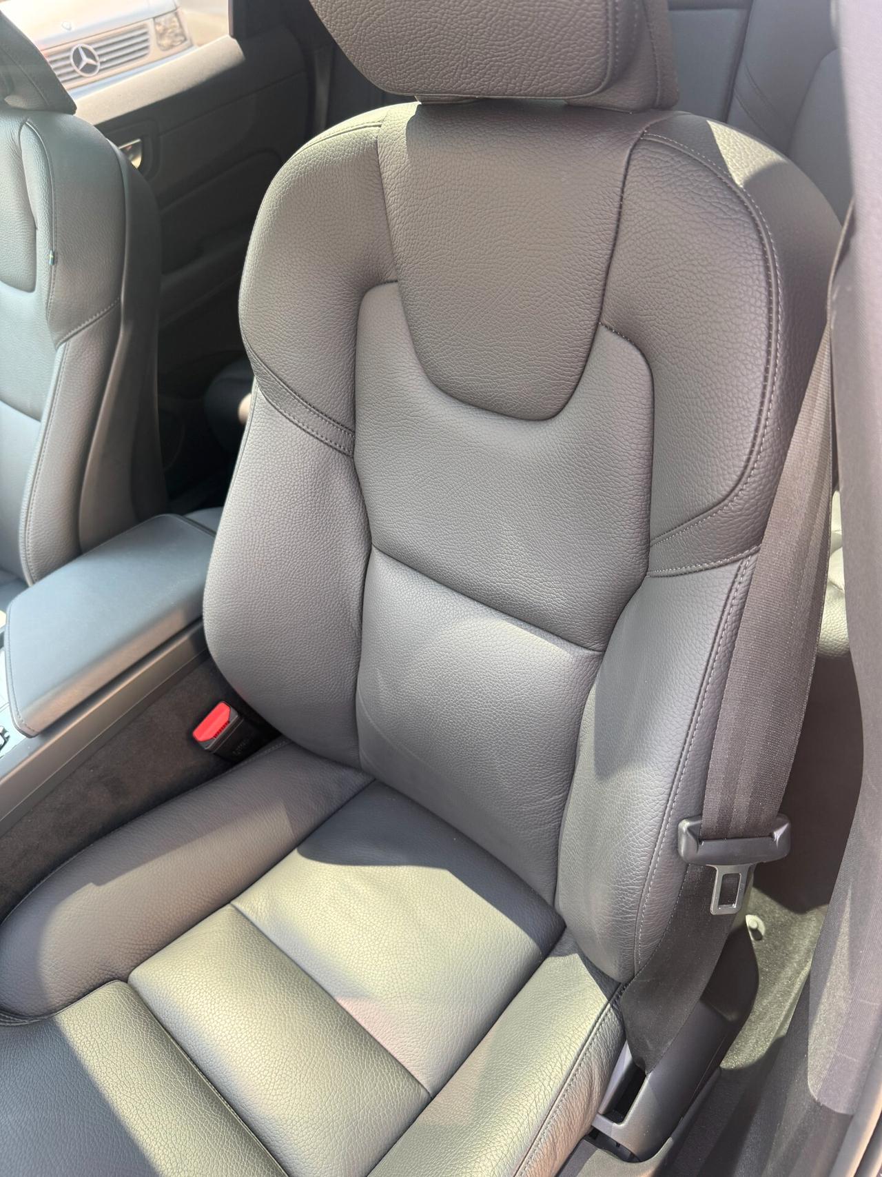 Volvo XC 60 XC60 B5 AWD automatico Plus Dark
