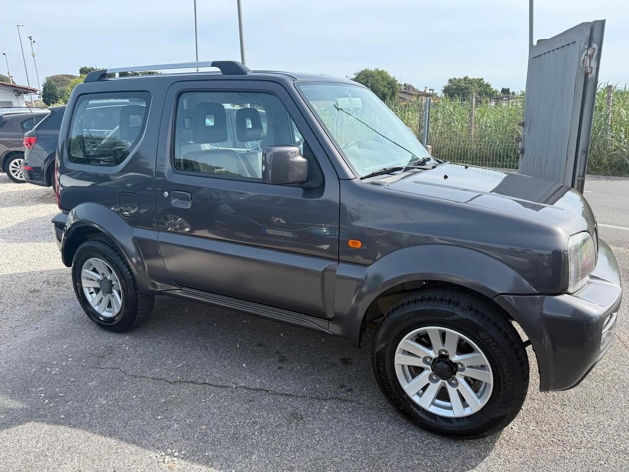Suzuki Jimny 1.3i 16V cat 4WD Special Introvabile