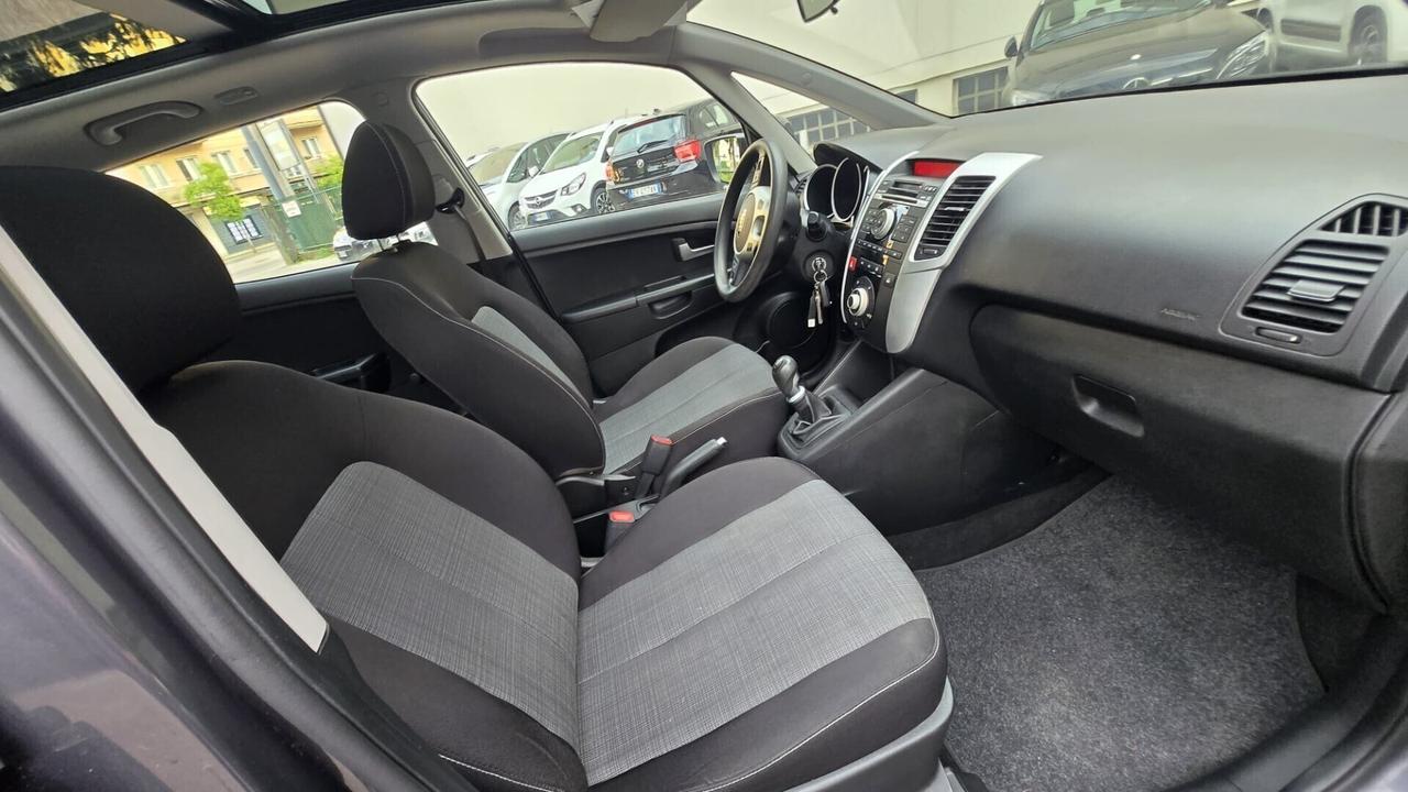 Kia Venga 1.4 GPL Cool x Commercianti