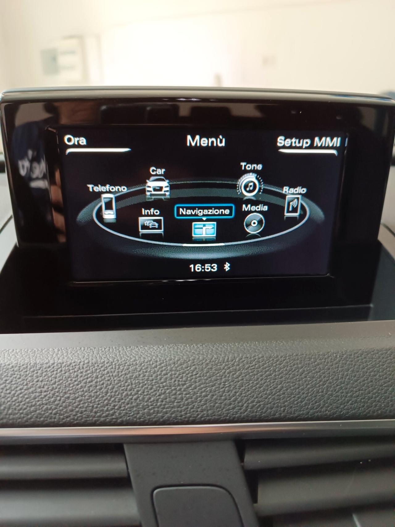 Audi Q3 2.0 TDI 120 CV S tronic Business