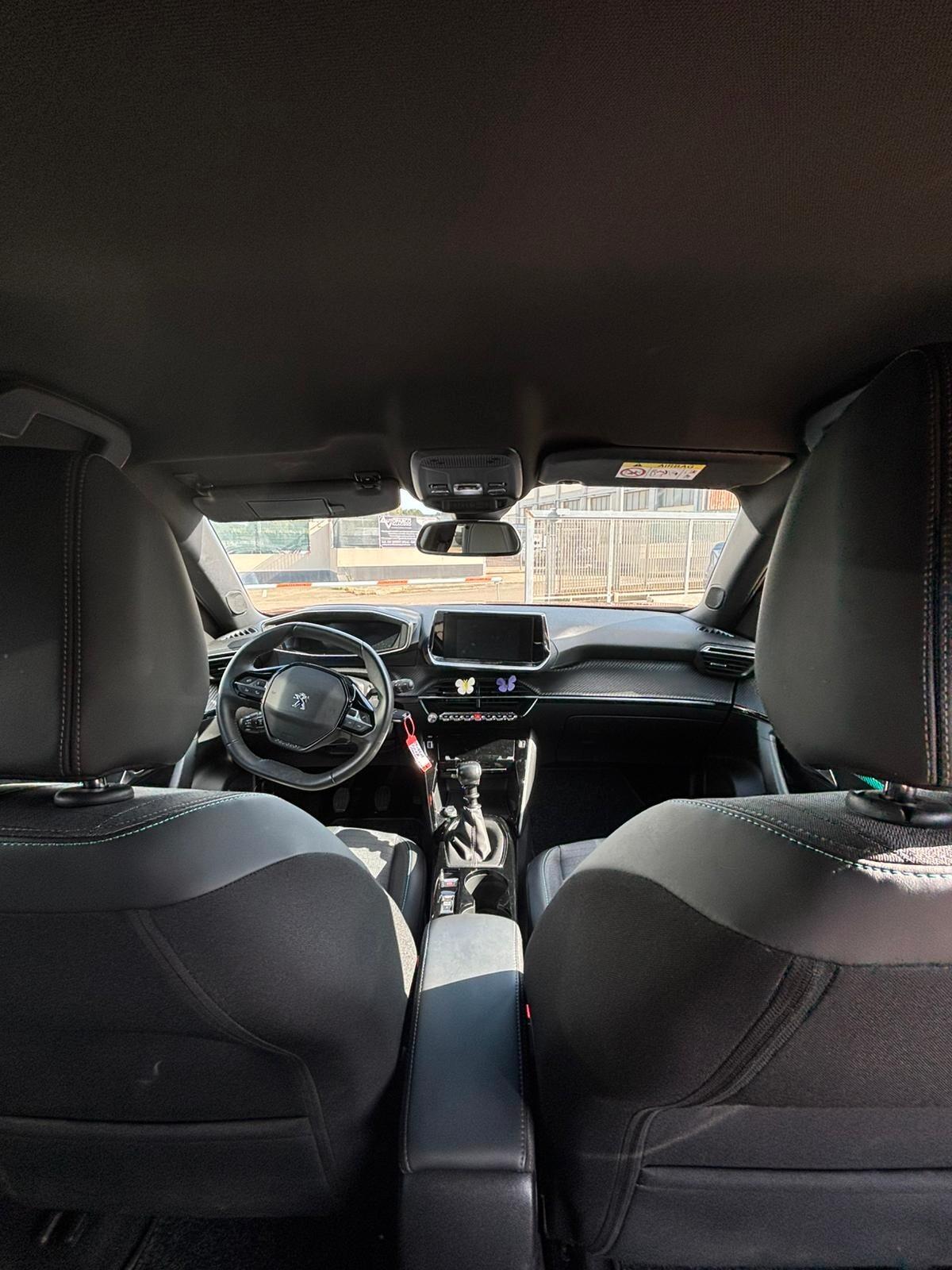 Peugeot 2008 PureTech 100 S&S Allure Pack MY 2023