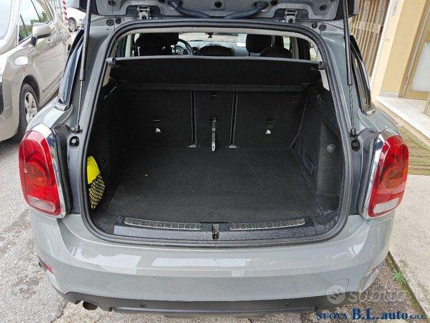 MINI - Countryman - Mini One Northwood Edition